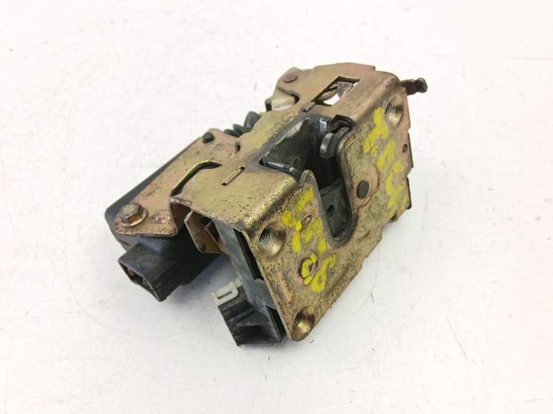 Recambio de cerradura puerta trasera derecha para renault 19 1.4 g referencia OEM IAM 7701031779  