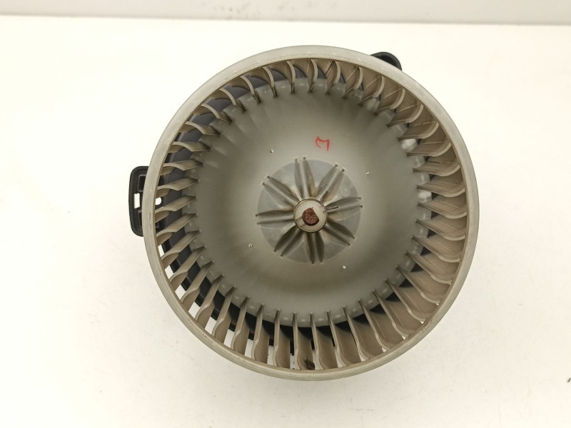 Recambio de motor calefaccion para toyota avensis (_t25_) 1.8 (zzt251_) referencia OEM IAM 8710302080 0130101601 