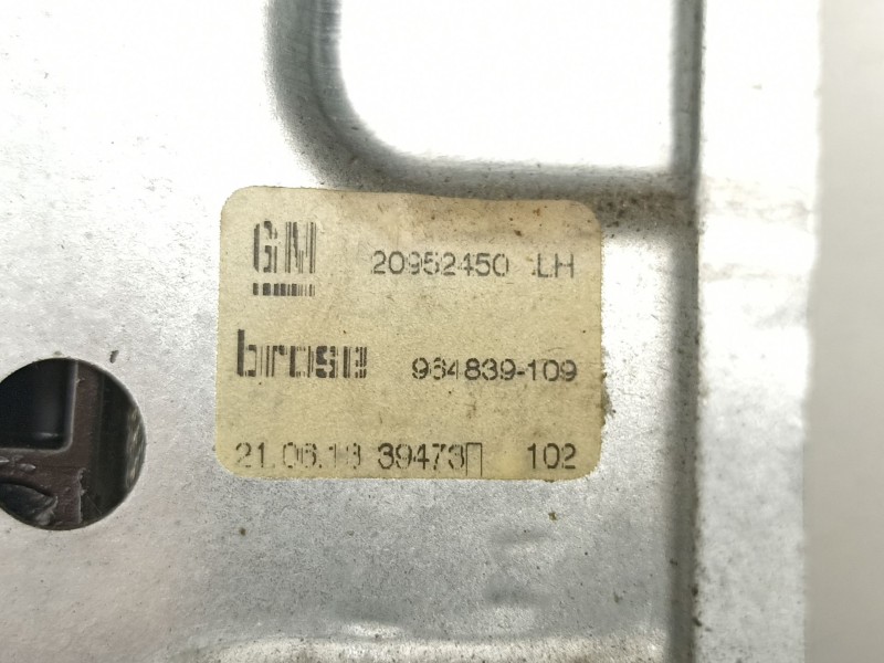 Recambio de elevalunas trasero izquierdo para opel insignia a (g09) 2.0 cdti (68) referencia OEM IAM 20952450  