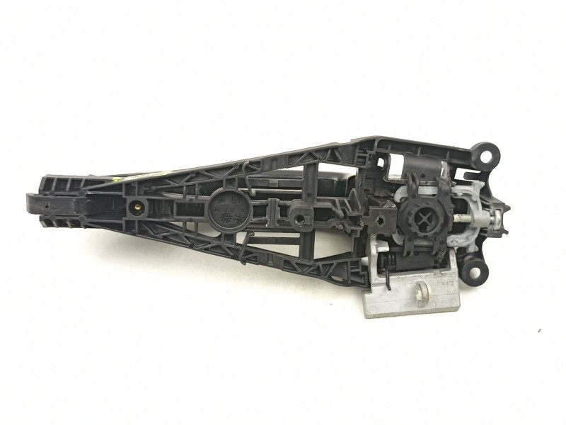 Recambio de manilla trasera izquierda para opel insignia a (g09) 2.0 cdti (68) referencia OEM IAM 13503893  