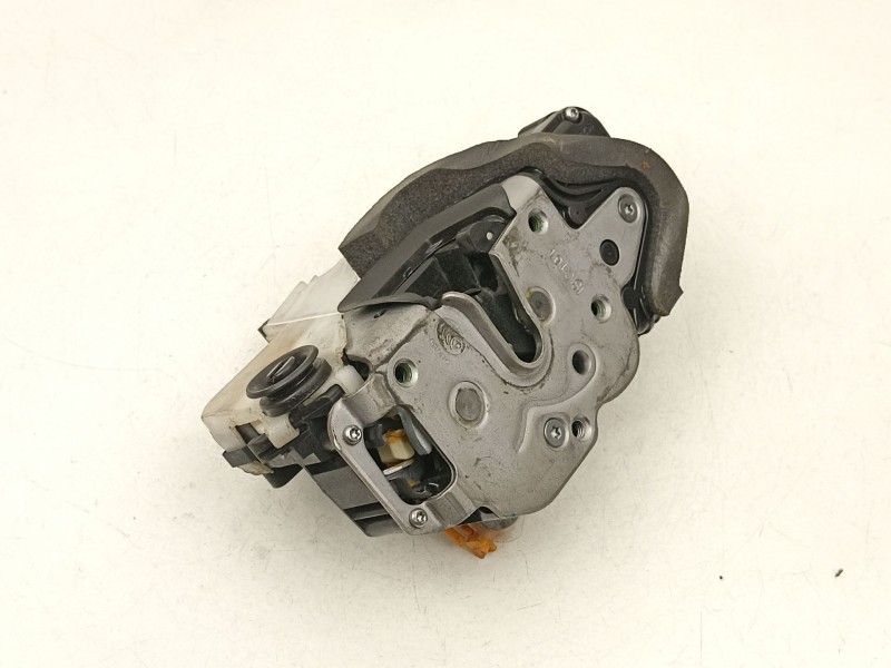 Recambio de cerradura puerta trasera derecha para opel insignia a (g09) 2.0 cdti (68) referencia OEM IAM 13578025  