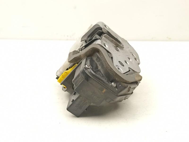 Recambio de cerradura puerta delantera izquierda para opel insignia a (g09) 2.0 cdti (68) referencia OEM IAM 13579522  