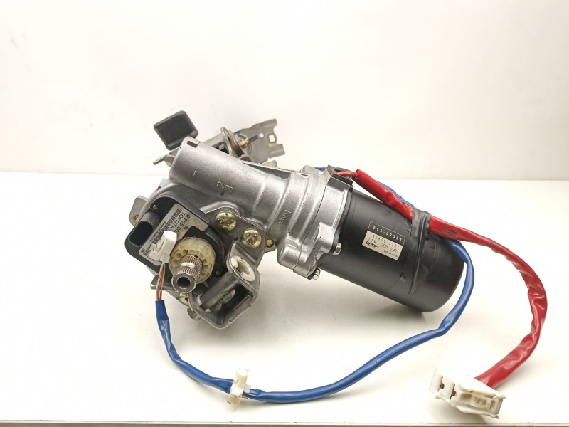 Recambio de bomba direccion electrica para toyota avensis (_t25_) 1.8 (zzt251_) referencia OEM IAM 4520005280  
