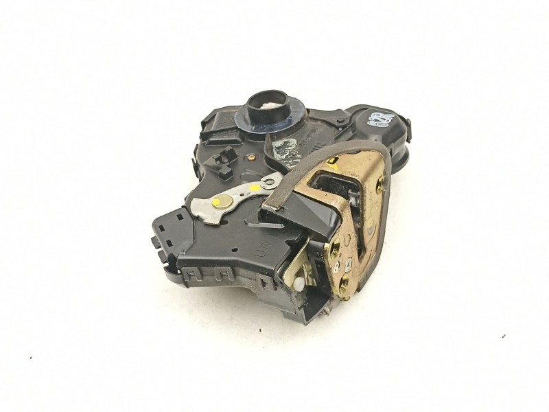 Recambio de cerradura puerta delantera derecha para toyota avensis (_t25_) 1.8 (zzt251_) referencia OEM IAM 6903002161  