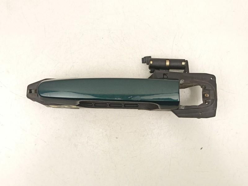 Recambio de manilla delantera izquierda para toyota avensis (_t25_) 1.8 (zzt251_) referencia OEM IAM 6920205020  