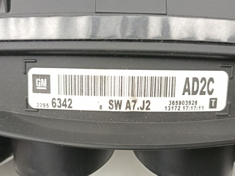 Recambio de cuadro instrumentos para opel insignia a (g09) 2.0 cdti (68) referencia OEM IAM 22956342 365903926 