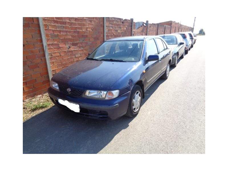 nissan almera i hatchback (n15) del año 2000