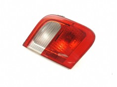 Recambio de piloto porton izquierdo para bmw 320 2.0 td 20-4d-1 referencia OEM IAM 8364923  