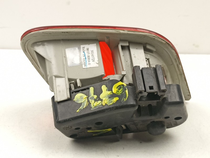 Recambio de piloto porton izquierdo para bmw 320 2.0 td referencia OEM IAM 63216920705  