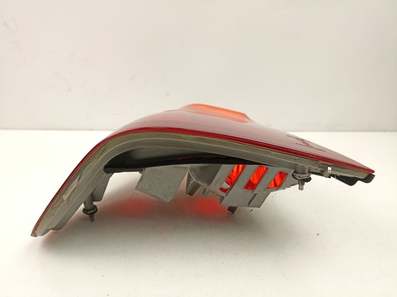 Recambio de piloto trasero izquierdo para bmw 316 1.9 g referencia OEM IAM 63218364921  