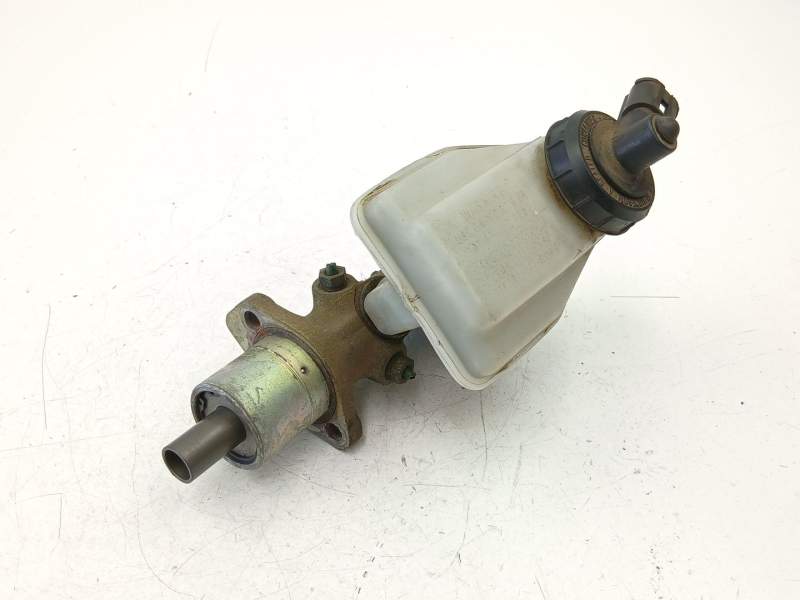 Recambio de bomba de freno para renault 5 1.1 g -c1e referencia OEM IAM 7700726005  