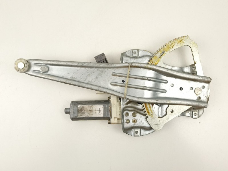 Recambio de elevalunas trasero izquierdo para toyota avensis (_t25_) 1.8 (zzt251_) referencia OEM IAM 6984005100  