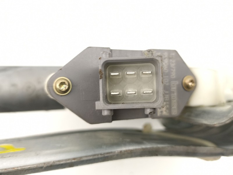 Recambio de elevalunas trasero izquierdo para toyota avensis (_t25_) 1.8 (zzt251_) referencia OEM IAM 6984005100  