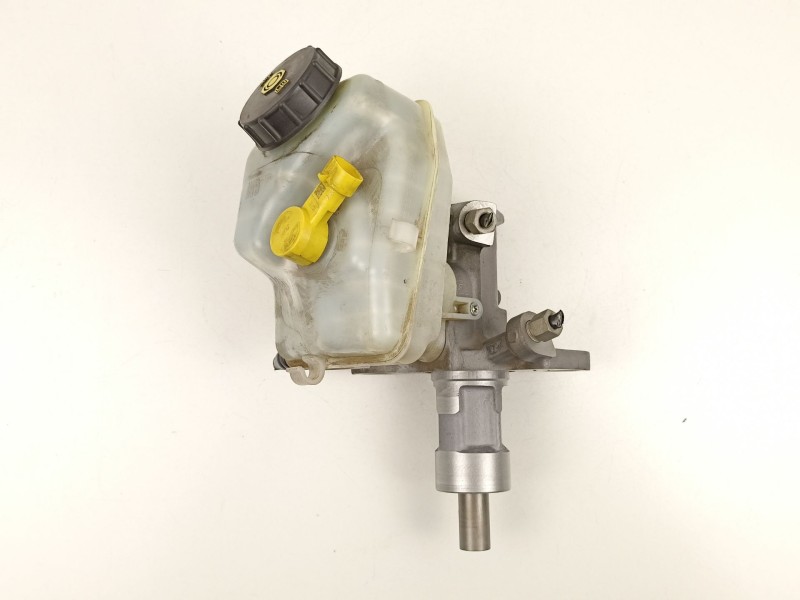 Recambio de bomba de freno para opel insignia a (g09) 2.0 cdti (68) referencia OEM IAM 13286445  