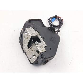 CERRADURA PUERTA TRASERA DERECHA A2117300635 