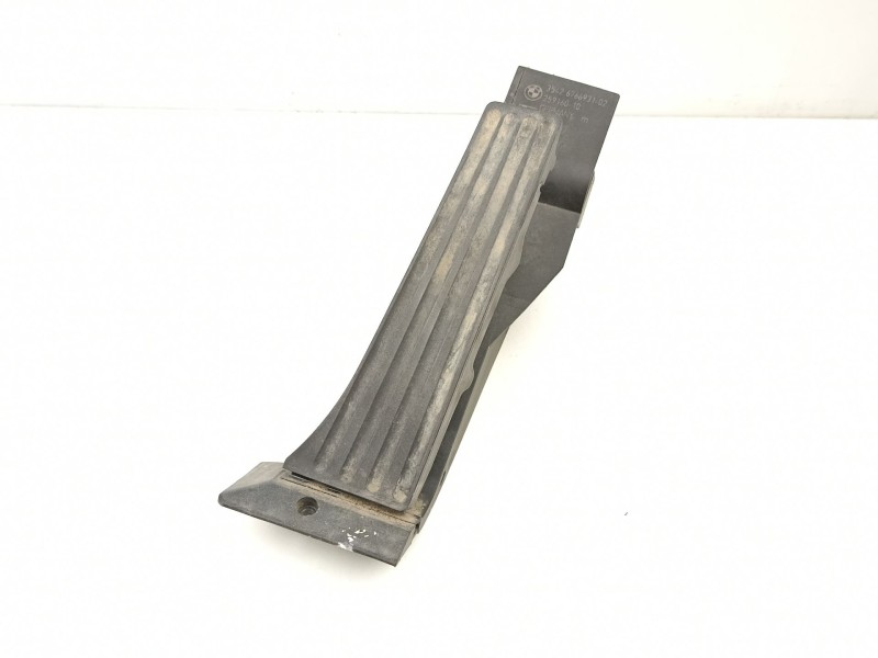 Recambio de potenciometro aceleracion para bmw 320 2.0 td e90 referencia OEM IAM 35426766931 25916010 
