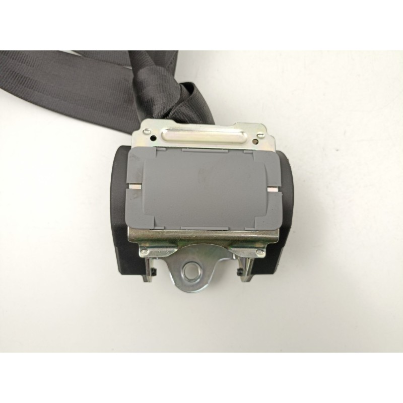 Recambio de cinturon seguridad trasero central para audi a4 b7 (8ec) 2.0 tdi 16v referencia OEM IAM 8E5857807T  