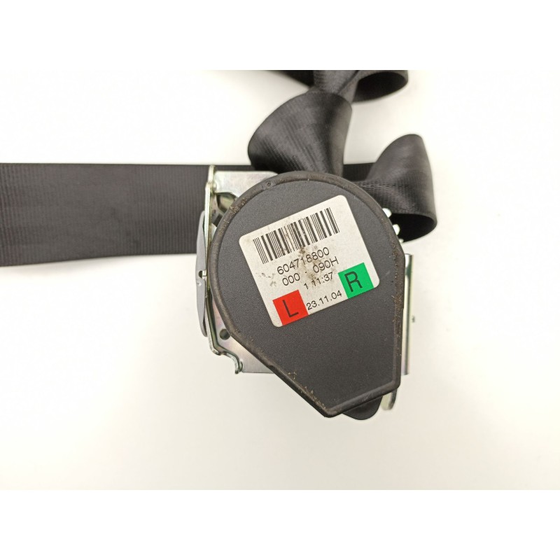 Recambio de cinturon seguridad trasero central para audi a4 b7 (8ec) 2.0 tdi 16v referencia OEM IAM 8E5857807T  