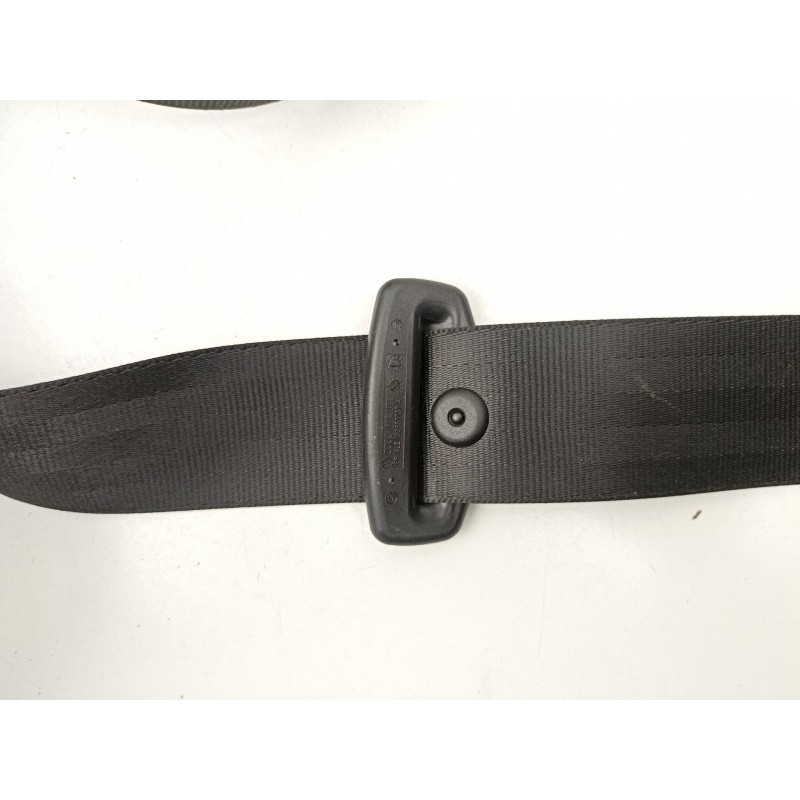 Recambio de cinturon seguridad trasero central para audi a4 b7 (8ec) 2.0 tdi 16v referencia OEM IAM 8E5857807T  