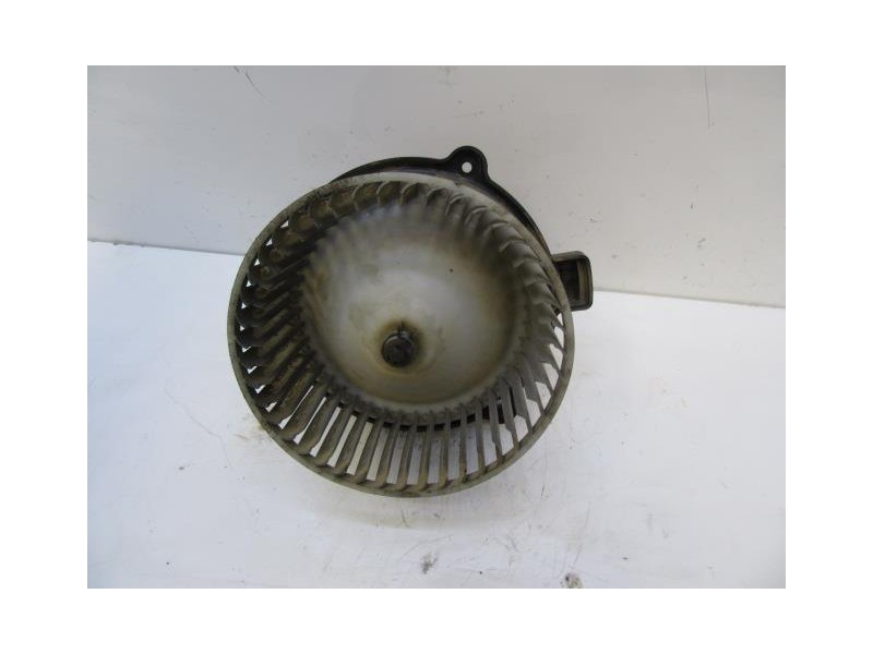 Recambio de motor calefaccion : kia sorento : 2.5 crdi (140,04cv) [2004] para kia sorento 2.5 crdi referencia OEM IAM   