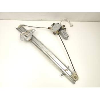 ELEVALUNAS DELANTERO IZQUIERDO 8340254G00 