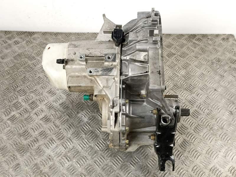 Recambio de caja cambios 5v diesel para renault express 1.9 d referencia OEM IAM JB1157  