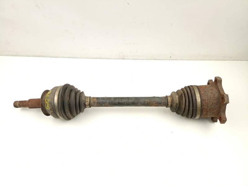 Recambio de transmision trasera izquierda para nissan pathfinder 2.5 td referencia OEM IAM 39600EB310  