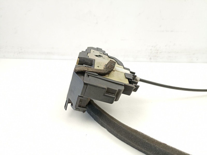 Recambio de cerradura puerta delantera derecha para nissan micra 1.2 g referencia OEM IAM 80500AX611  