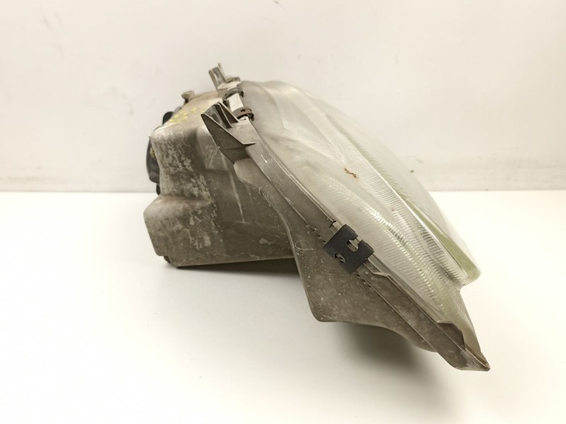 Recambio de faro izquierdo para ford galaxy i (wgr) 1.9 tdi referencia OEM IAM 95VW13005YD 0301048311 