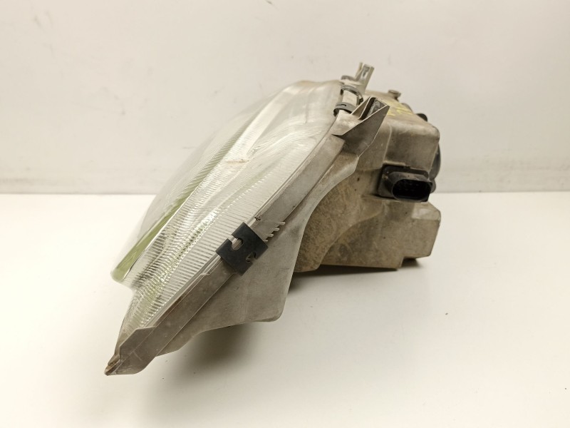 Recambio de faro derecho para ford galaxy i (wgr) 1.9 tdi referencia OEM IAM 95VW13006YD  
