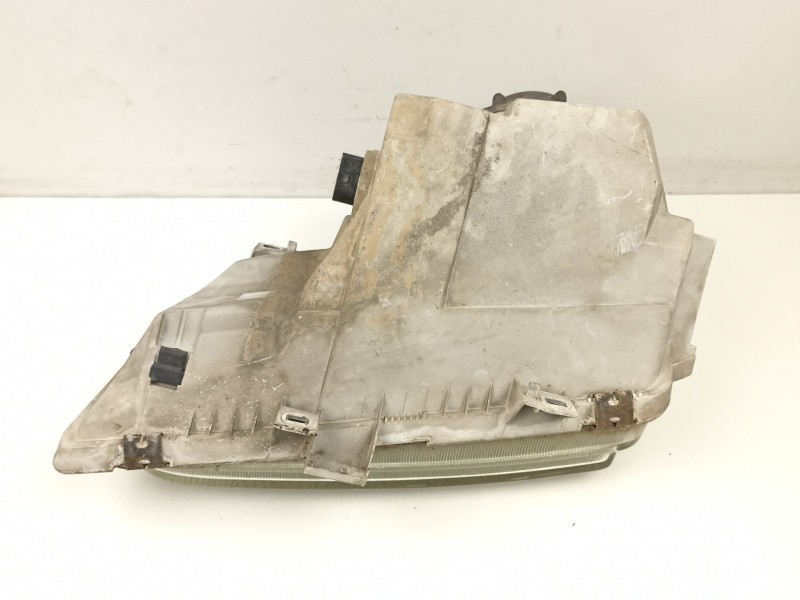 Recambio de faro derecho para ford galaxy i (wgr) 1.9 tdi referencia OEM IAM 95VW13006YD  