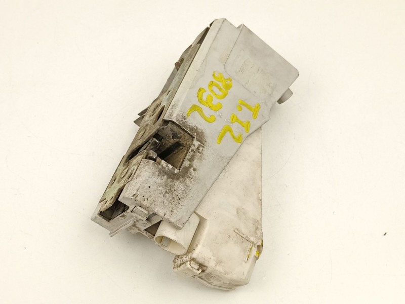 Recambio de cerradura puerta trasera izquierda para ford galaxy i (wgr) 1.9 tdi referencia OEM IAM YM21A26413AA  