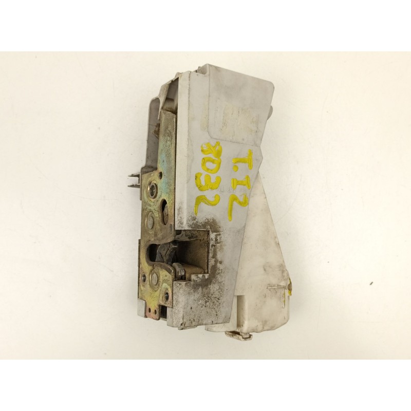 Recambio de cerradura puerta trasera izquierda para ford galaxy i (wgr) 1.9 tdi referencia OEM IAM YM21A26413AA  