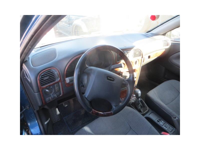 volvo s40 del año 1999