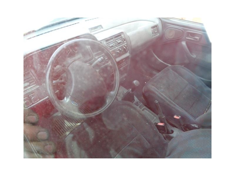 ford escort del año 1994