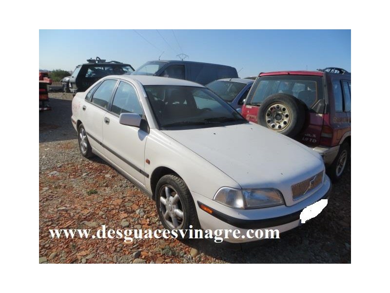 volvo s40 del año 1996