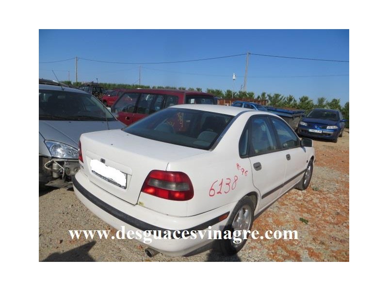 volvo s40 del año 1996