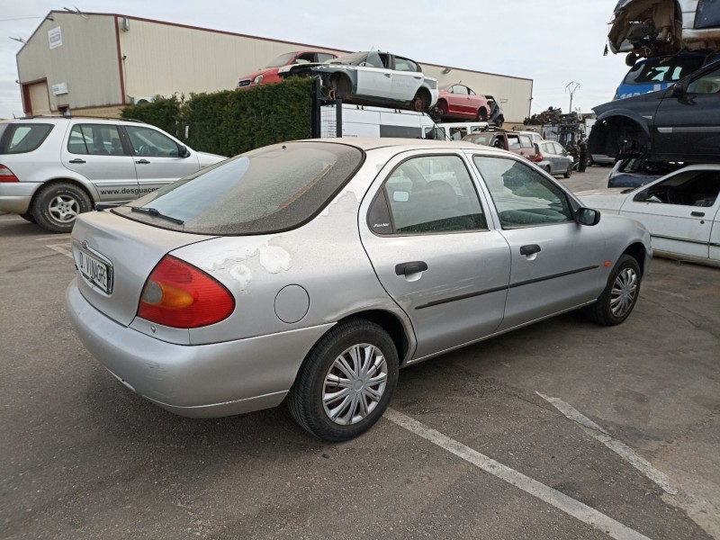 ford mondeo del año 1998