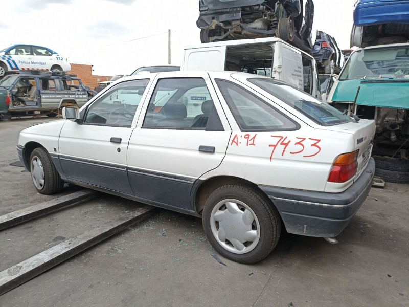 ford escort del año 1991