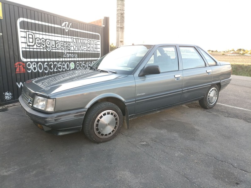 renault 21 ranchera familiar (k48_) del año 1989