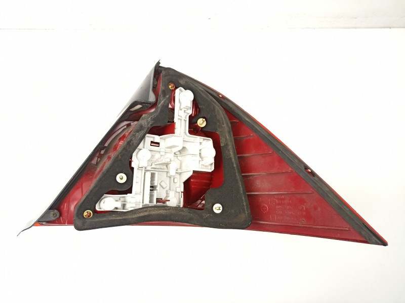 Recambio de piloto trasero izquierdo para ford mondeo 2.0 tdci referencia OEM IAM 3S7113405A  6S7113405A