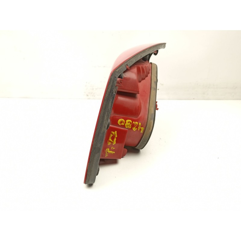 Recambio de piloto porton izquierdo para renault vel satis 2.2 d /g9t d7 referencia OEM IAM 8200014362  