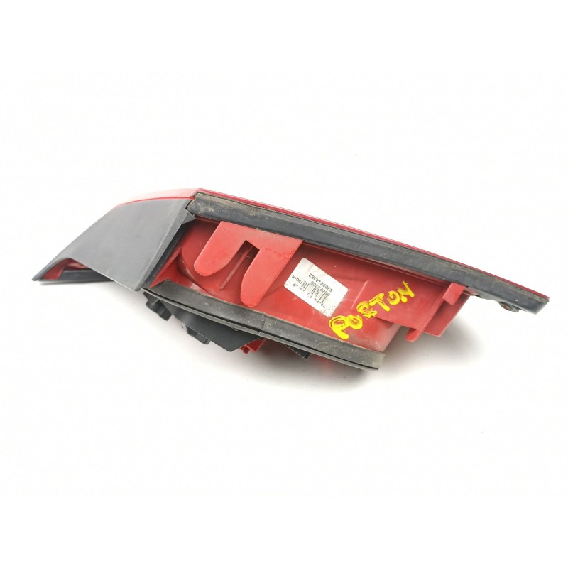 Recambio de piloto porton izquierdo para renault vel satis 2.2 d /g9t d7 referencia OEM IAM 8200014362  