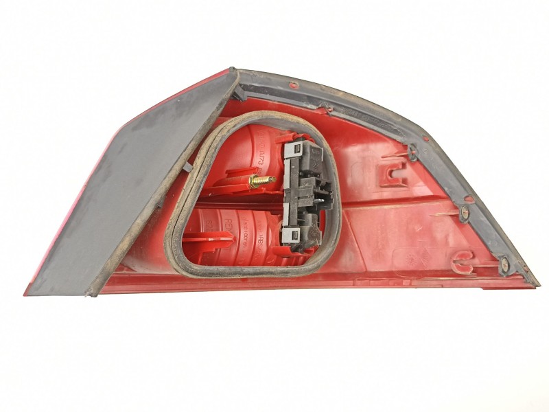 Recambio de piloto trasero izquierdo para renault vel satis 2.2 d /g9t d7 referencia OEM IAM 8200014359  