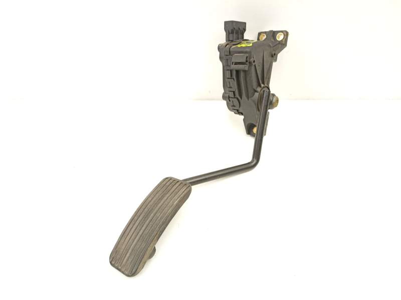 Recambio de potenciometro aceleracion para opel agila a (h00) 1.2 16v (f68) referencia OEM IAM 9204284 6PV00819600 4940083E50