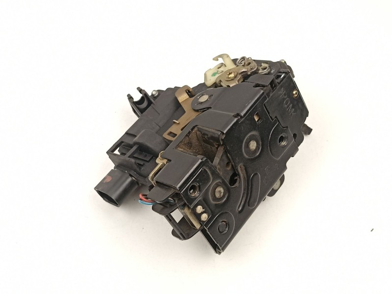 Recambio de cerradura puerta delantera derecha para volkswagen new beetle (9c1, 1c1) 1.9 tdi referencia OEM IAM 3B1837016A  