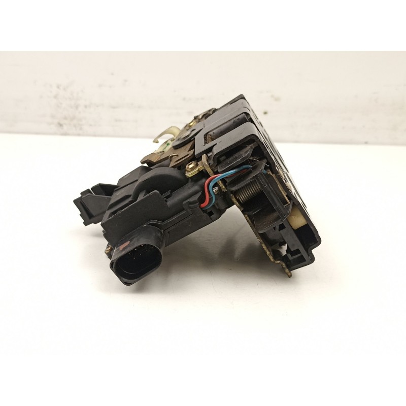 Recambio de cerradura puerta delantera derecha para volkswagen new beetle (9c1, 1c1) 1.9 tdi referencia OEM IAM 3B1837016A  