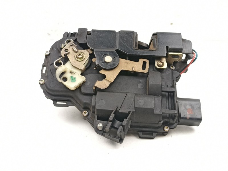 Recambio de cerradura puerta delantera derecha para volkswagen new beetle (9c1, 1c1) 1.9 tdi referencia OEM IAM 3B1837016A  
