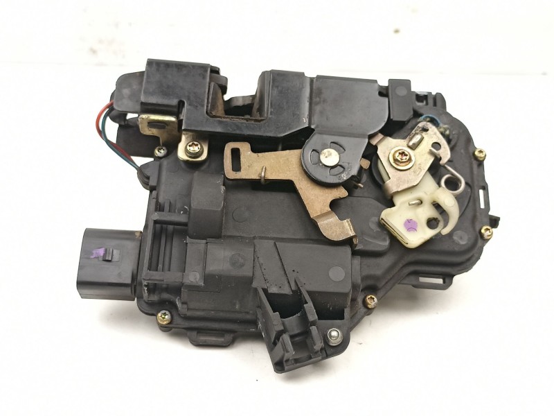 Recambio de cerradura puerta delantera izquierda para volkswagen new beetle (9c1, 1c1) 1.9 tdi referencia OEM IAM 3B1837015A  