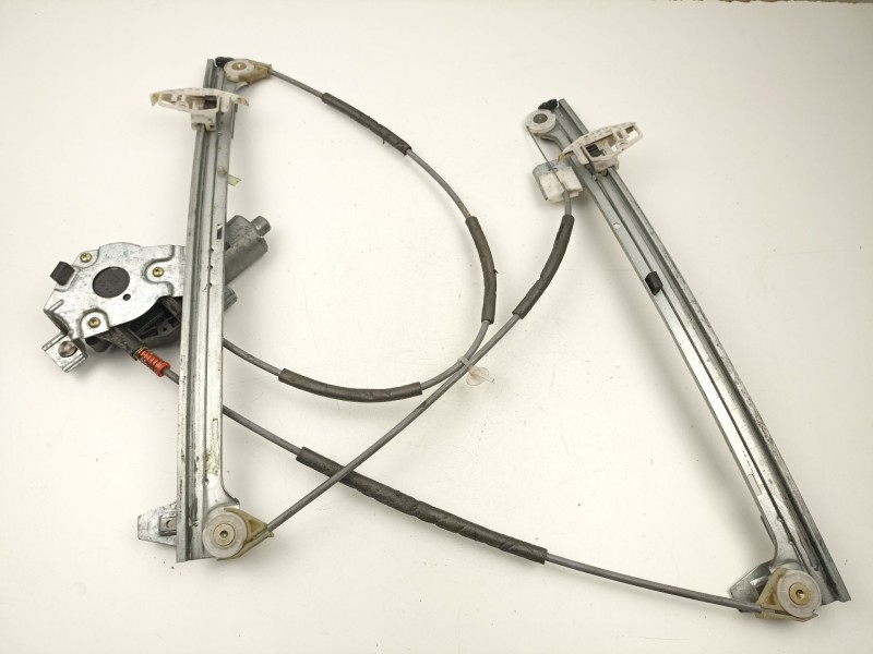 Recambio de elevalunas delantero derecho para citroën xsara 1.6 g referencia OEM IAM 9222G5  